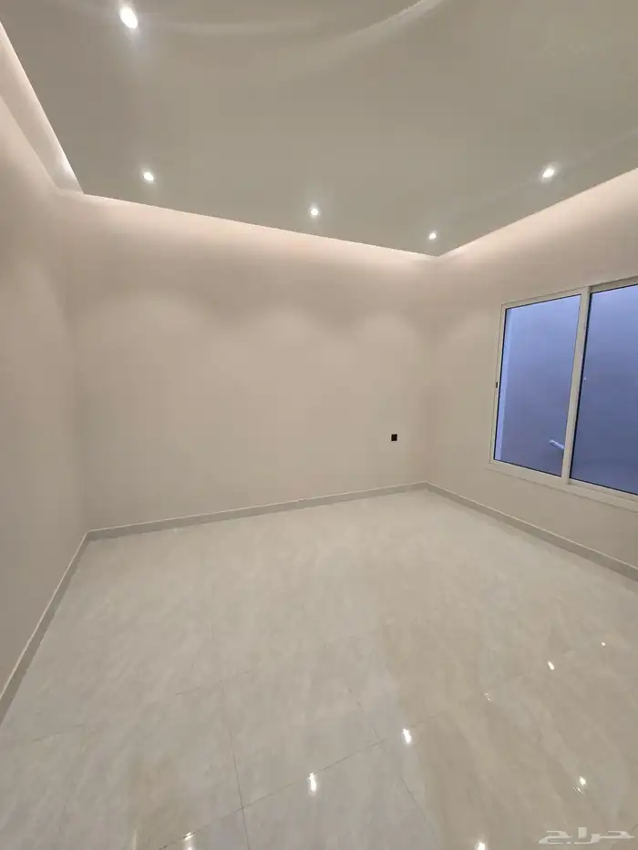 للبيع فيلا دورين وملحق كامل خدمات 7 غرف نوم 17