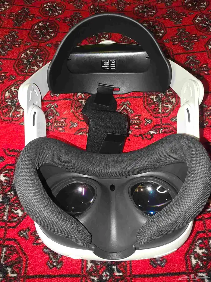 Meta Quest 3 (512GB)   Battery 3