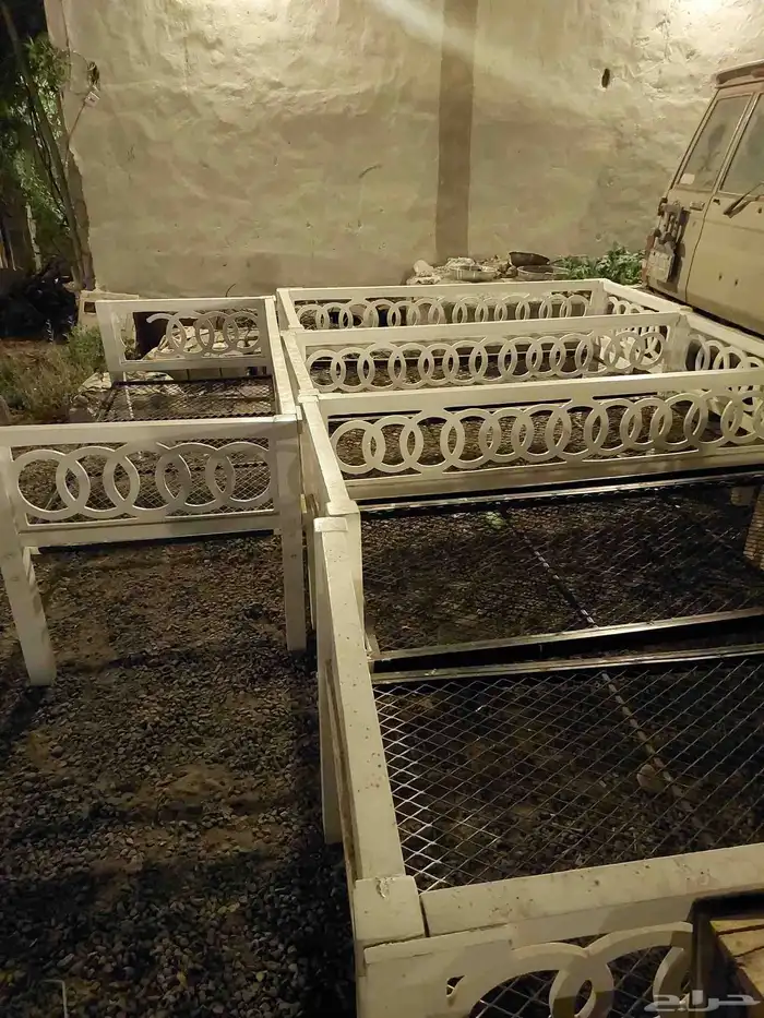 7 كراسي مدمج خشب مع حديد مستخدمه 2