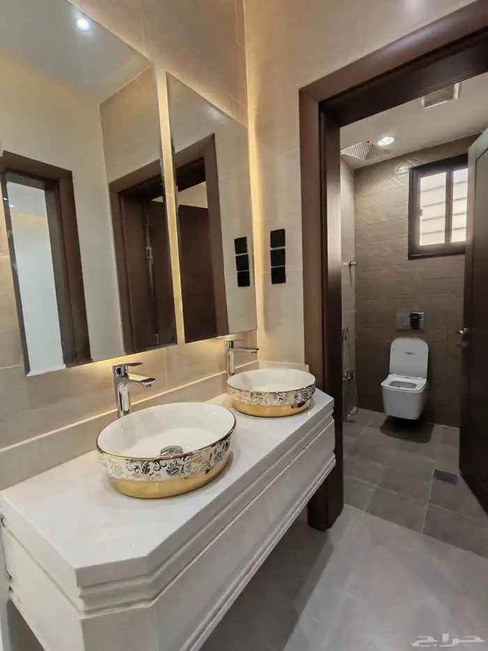 للبيع بأبها شقق تمليك علوي ب 500 الف بسطح خاص ومصعد شغال 7