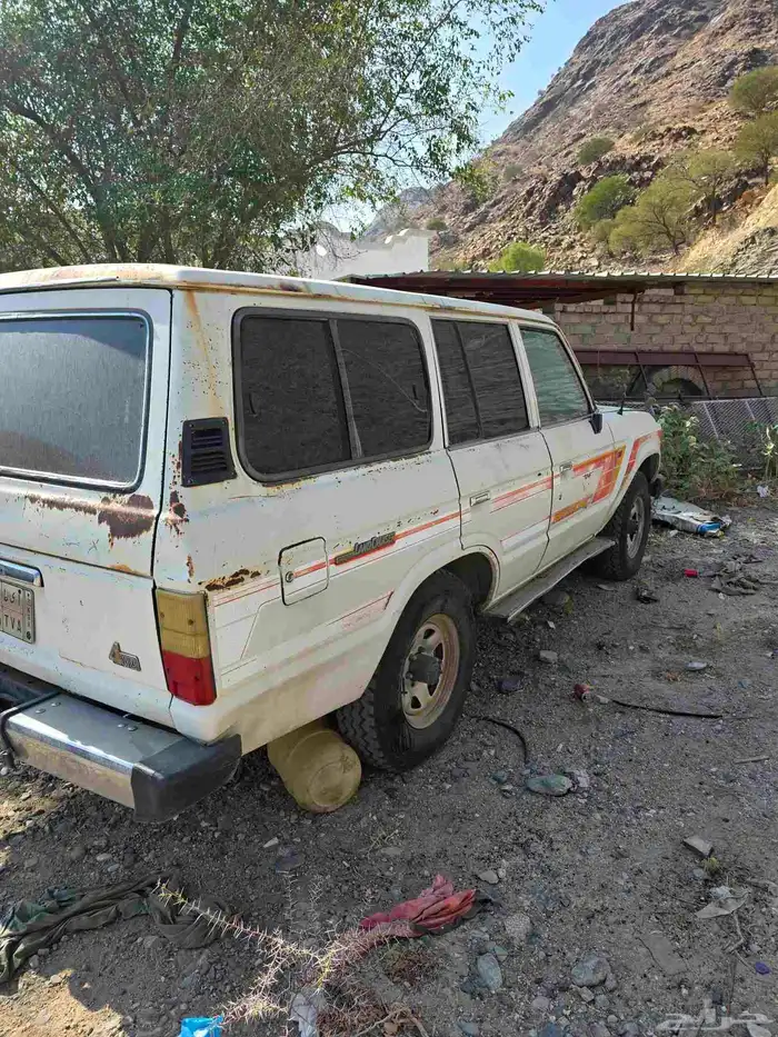 صالون 87 بودي بلد 1