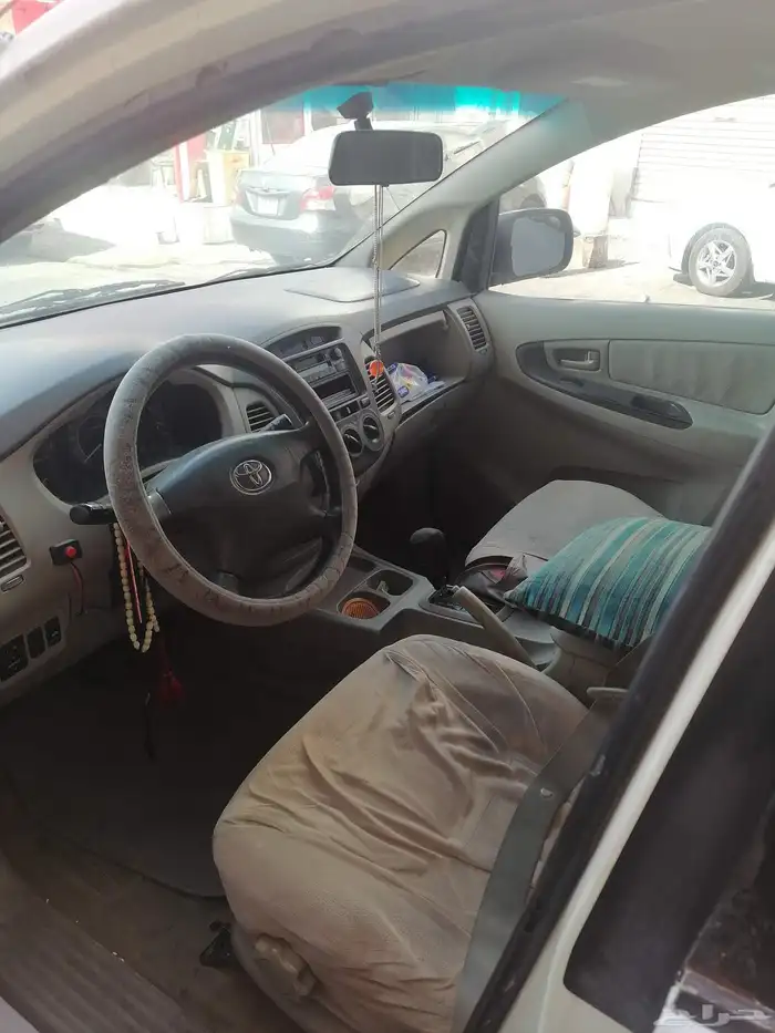 السياره معموله صيانه خفيفه السوم وصل 18000 والي يبي معلومات 0