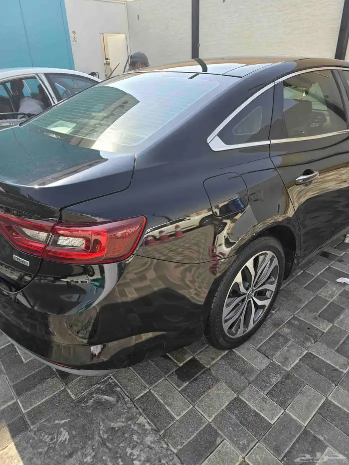 رينو تاليسمان 2018 ممشى قليل 4