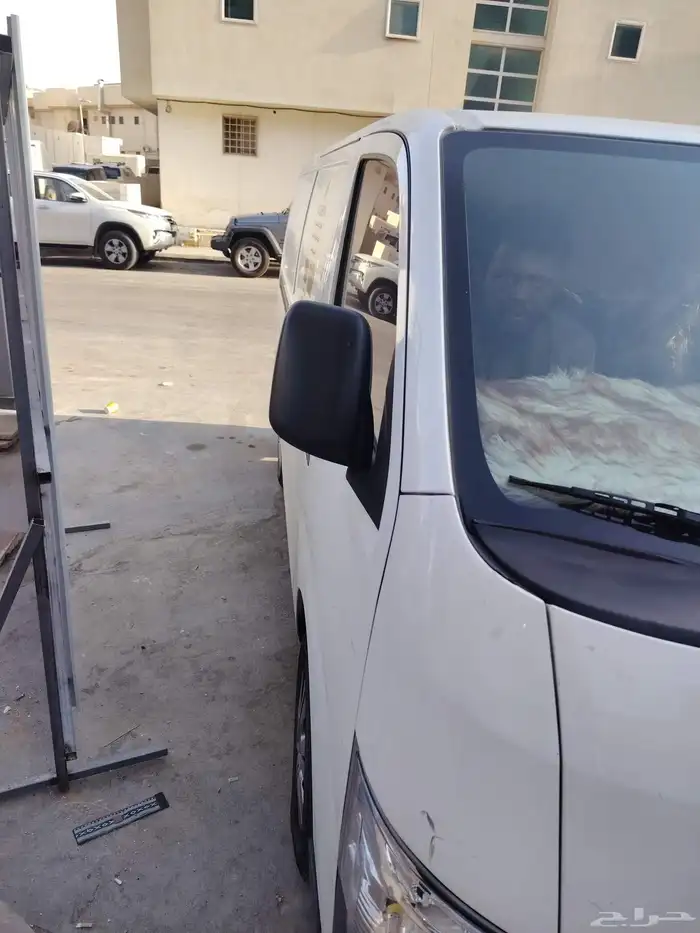 فان نيسان اورفان 2021 2