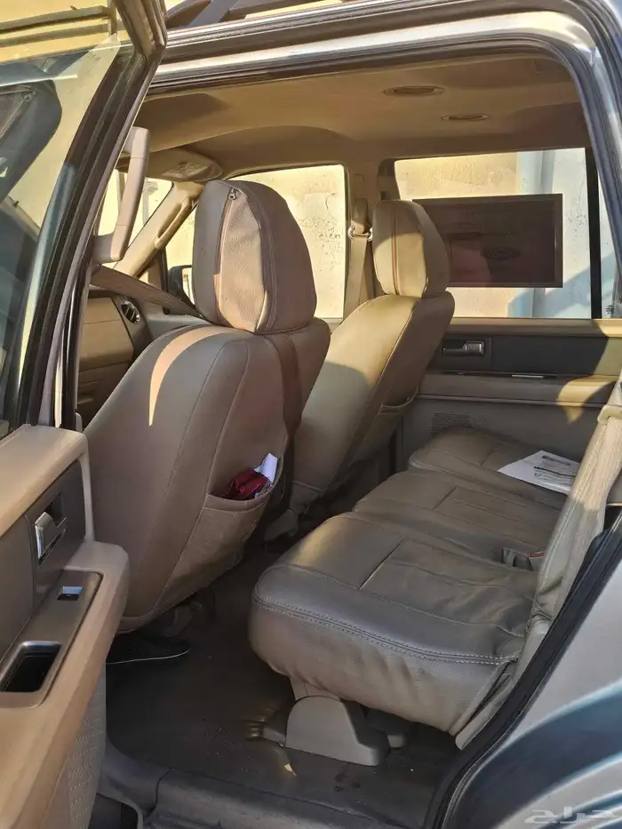 اكسبدشن 2009 مصدوم من الخلف 5