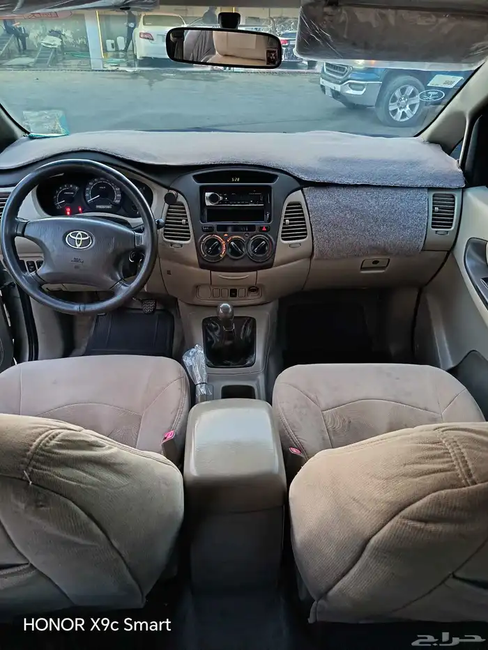 انوفا للبيع موديل 2010 6