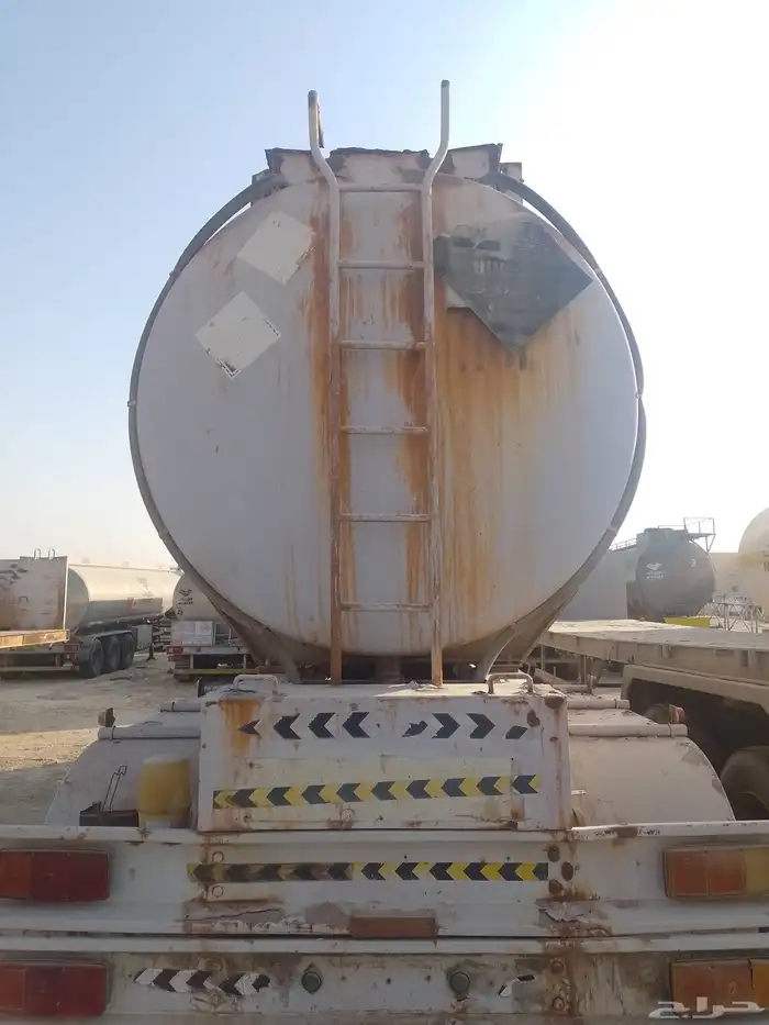 بيع توانك مستخدمة 1