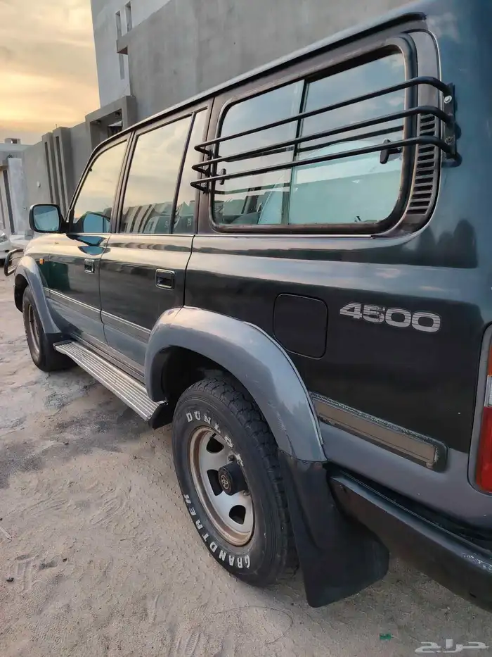 لاندكروزر GXR 1997 22