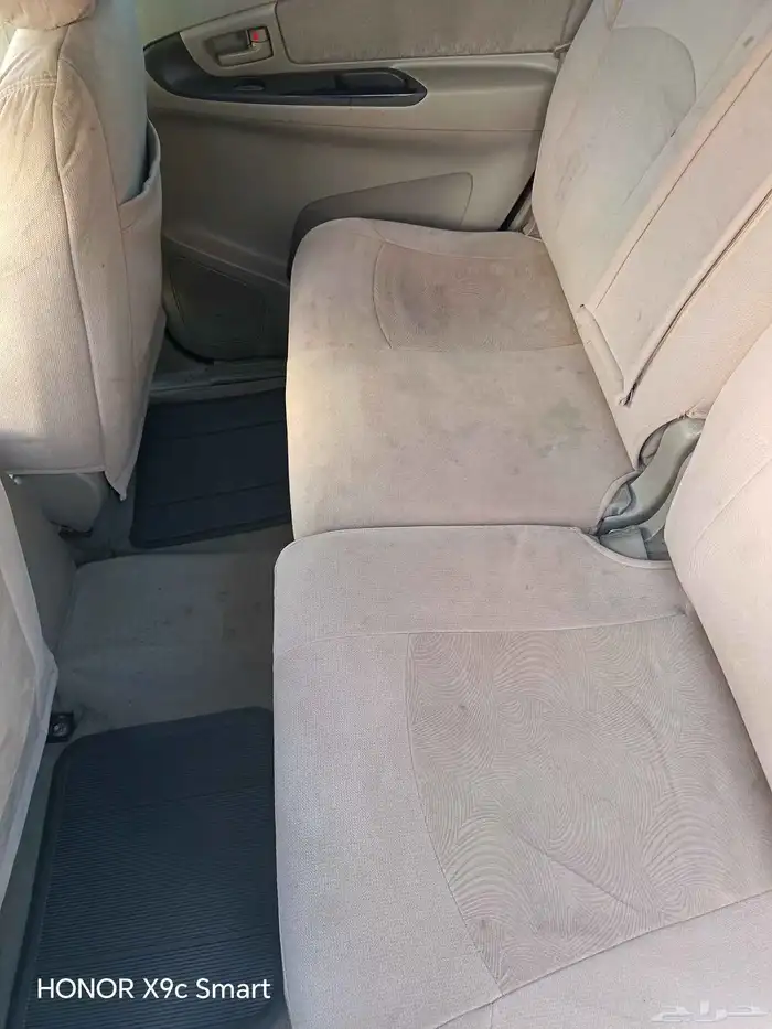 انوفا للبيع موديل 2010 9