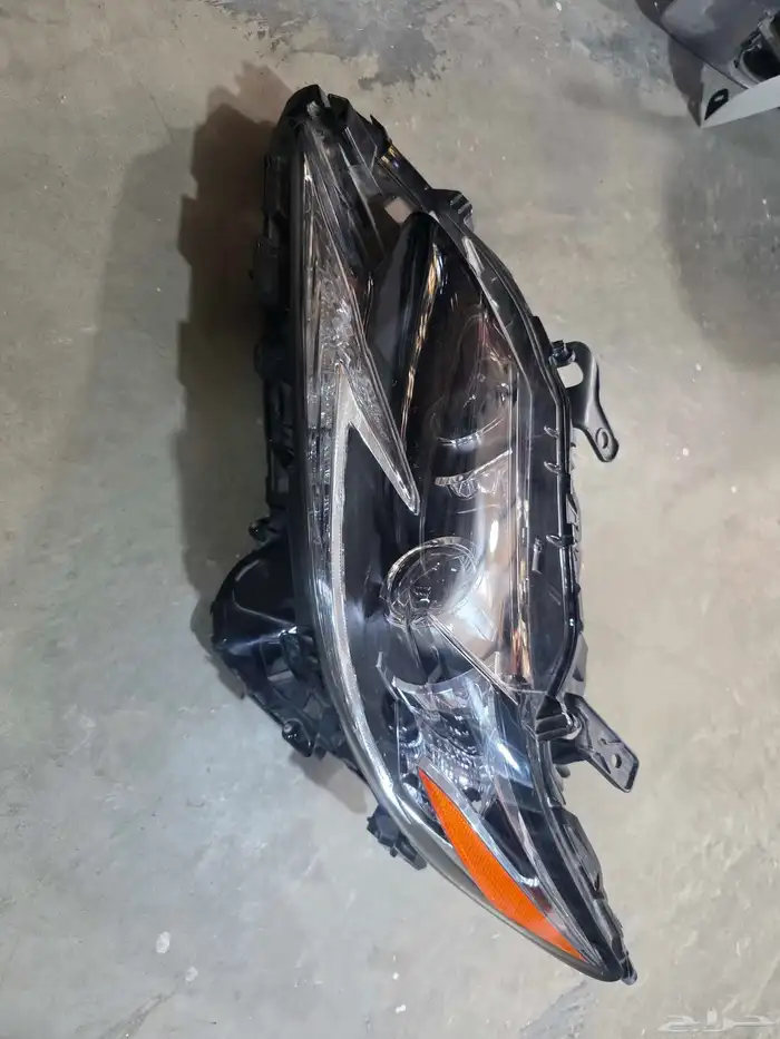 شمعة لكزس ES مديل 18 _ 17 _ 16 يسار وكاله اصلي 2