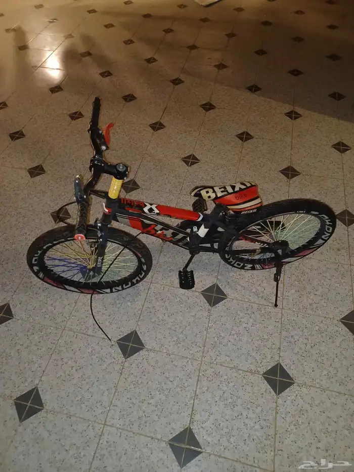 يبيلها جنزيرين وللبيع 1