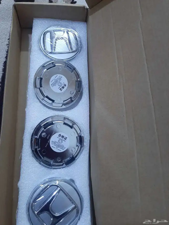 اغطية العجله لهوندا اكورد بالاضائة اللون الأزرق 1