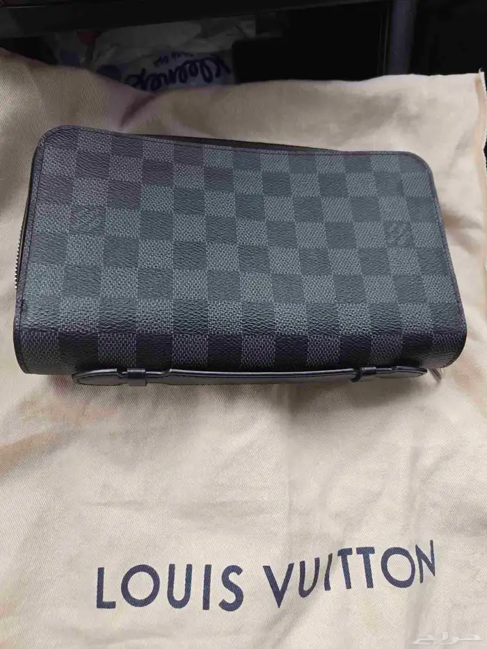 شنطة يدوية رجالية من لوي فيتو LV handbag 0