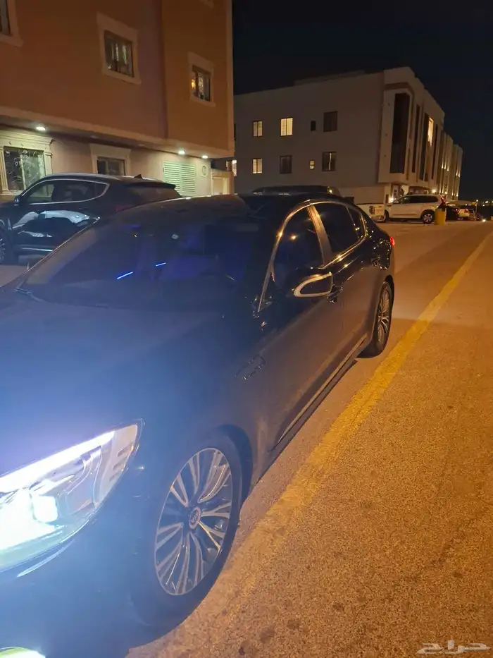 كيا كوريس 19