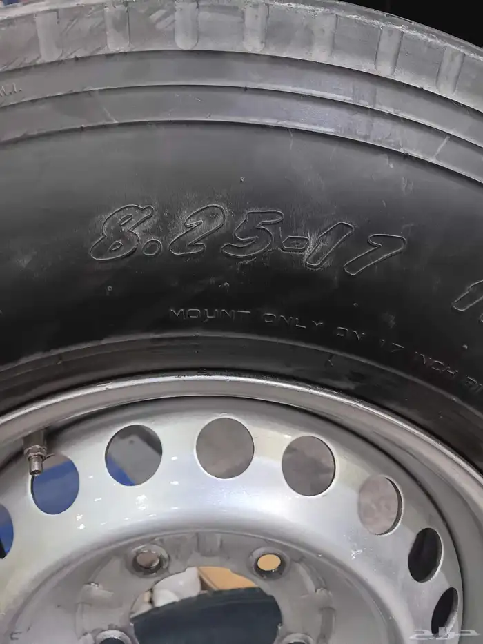 جنوط هلل شبه جديد وكفرات ماكسس 25 8 17 1