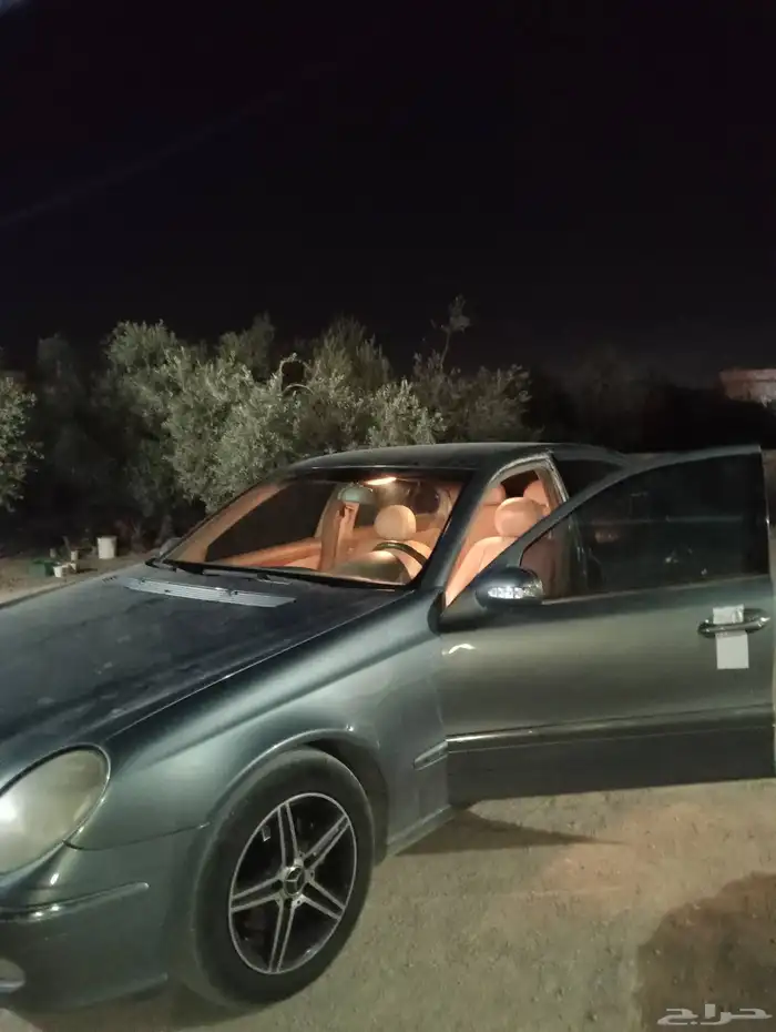 مرسيدس E240 4