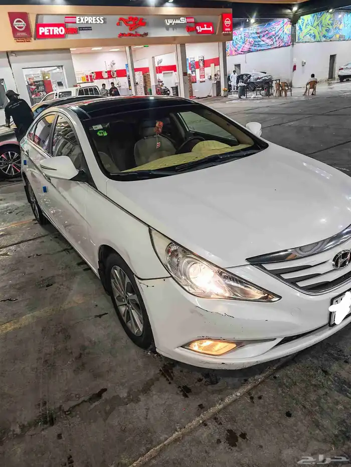 هيونداي سوناتا 2013 في مدينة الرياض 9