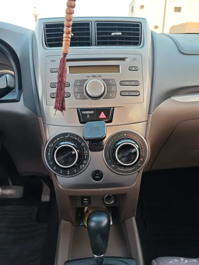 تويوتا افانزا 2016 22