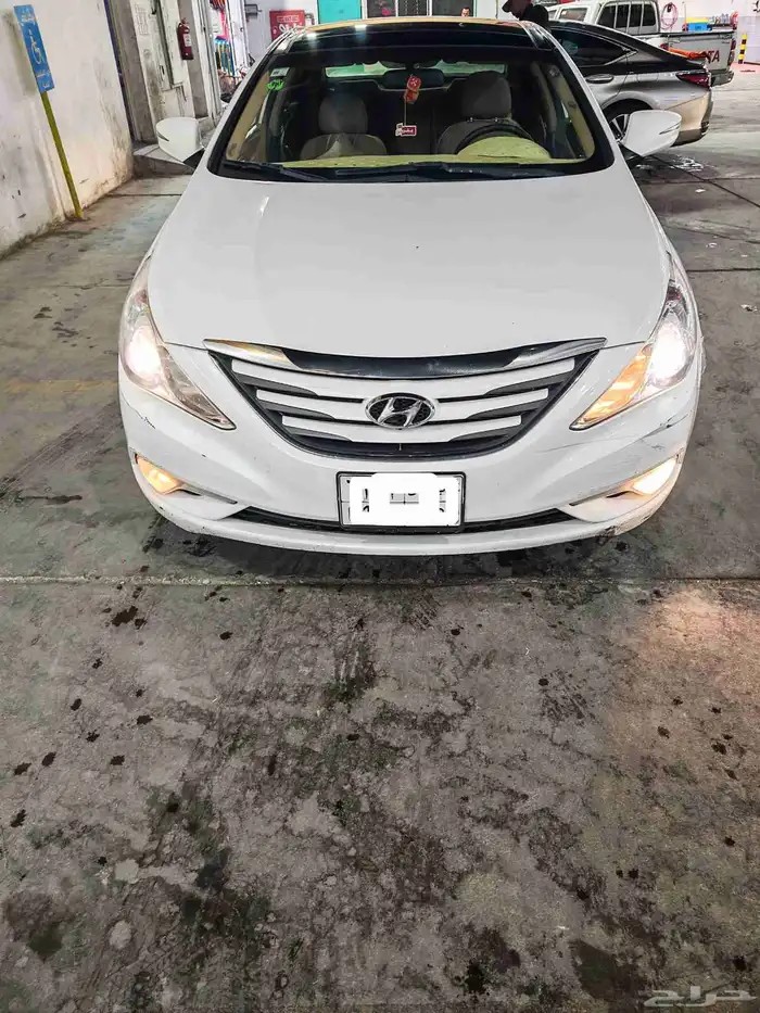 هيونداي سوناتا 2013 في مدينة الرياض 0