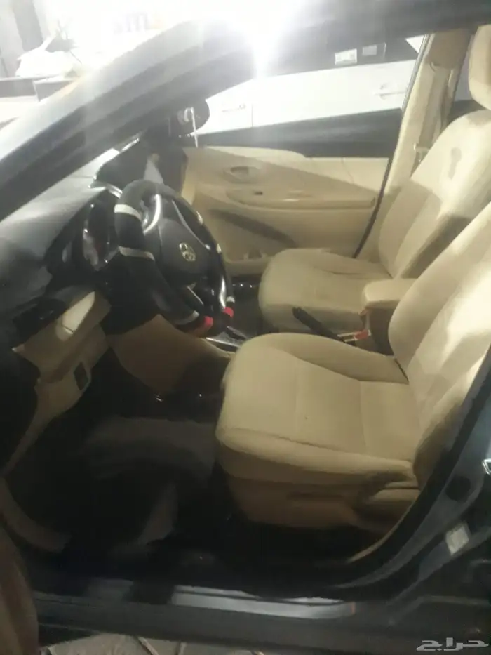 تويوتا يارس 2016 نضيف جدا للمستخدم 4