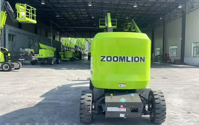 سيزرلفت ومانلفت للايجار شهري سنوي اسبوعي يومي تغطيه جميع الم 3