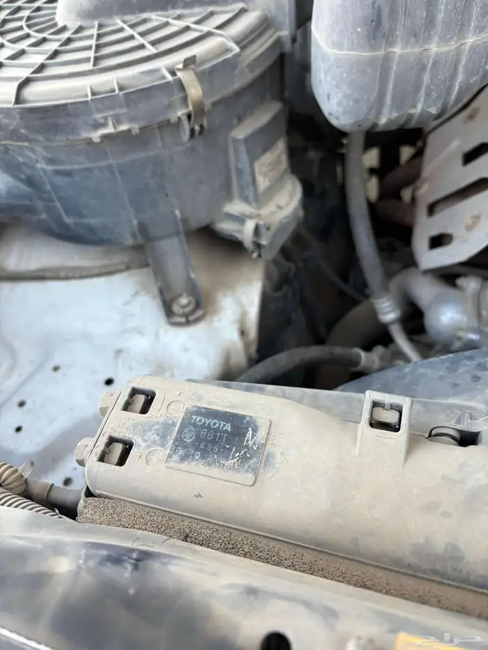 للبيع جكسار مخزن 2001 عداد سعودي 28