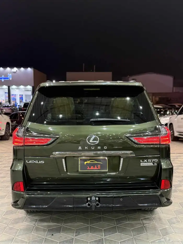 لكزس - 2021 - LX570 - بلاك اديشن 7