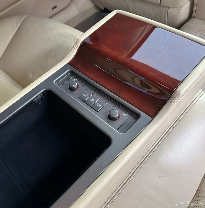 لكزس 2011 LS460 25