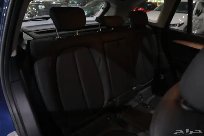 بي ام دبليو x1 موديل 2021 12