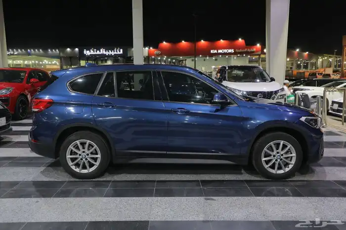 بي ام دبليو x1 موديل 2021 3