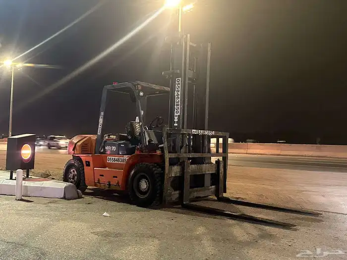 رافعه شوكيه للايجار في الخرج العفجه 4