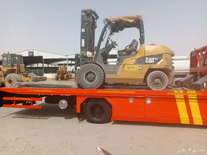 تاجير رافعات شوكيه فوركلفت 3