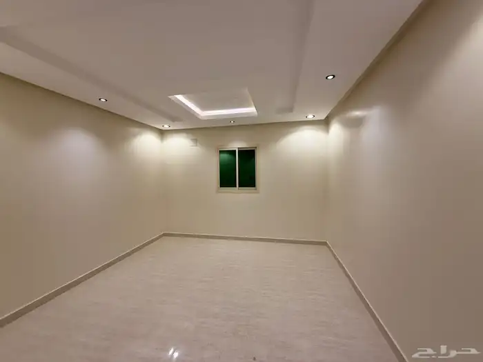 فيلا درج صالة و شقتين زاوية مقابل مسجد و مرفق 350 متر 12