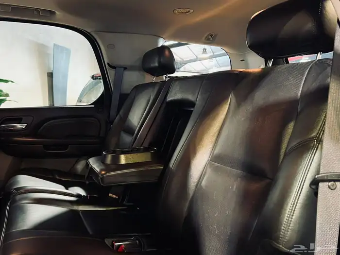 كاديلاك اسكاليد 2006 سعودي بحاله ممتازه ماشاء الله 6