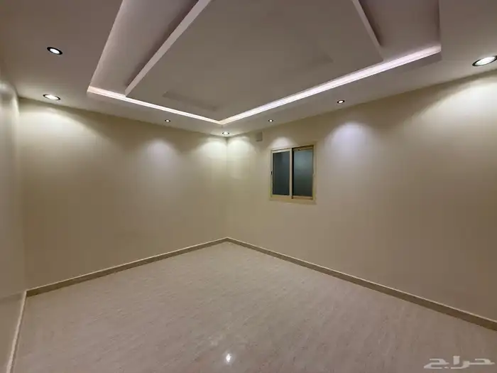 فيلا درج صالة و شقتين زاوية مقابل مسجد و مرفق 350 متر 15