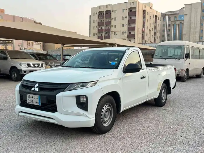 متسوبيشي بيكب غماره L200 العدد حبتين 2020 2021 17