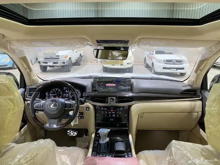 للبيع لكزس 2018 فل كامل سعودي 16