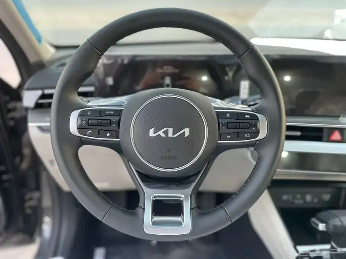 كيا k5 gls 2026 8