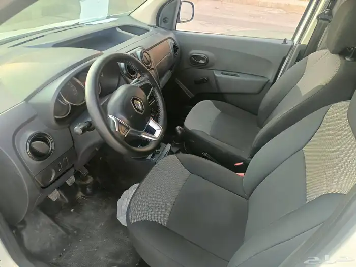 رينو دوكر فإن 2020 5