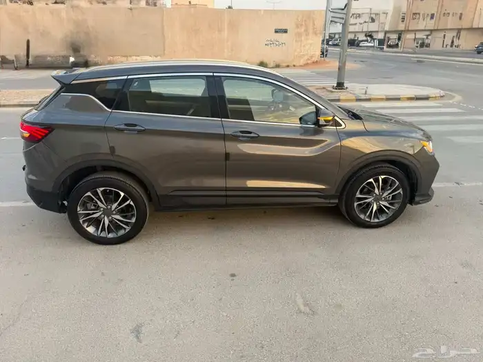 جيلي كولراي فل كامل 4