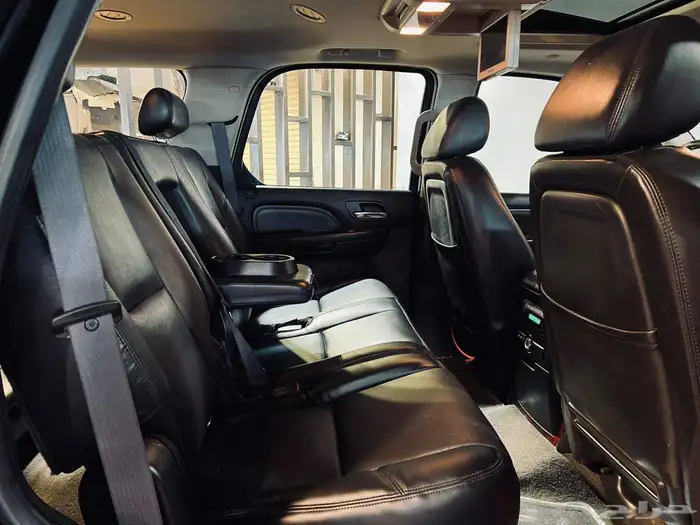 كاديلاك اسكاليد 2006 سعودي بحاله ممتازه ماشاء الله 9