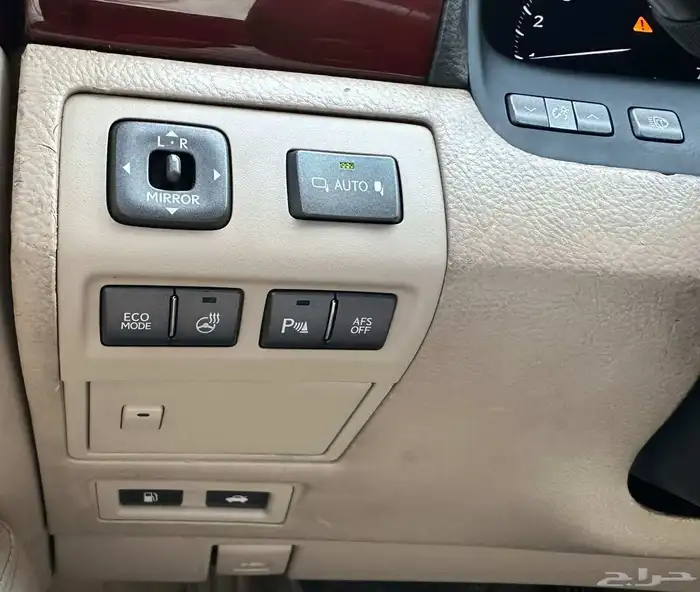 لكزس 2011 LS460 27