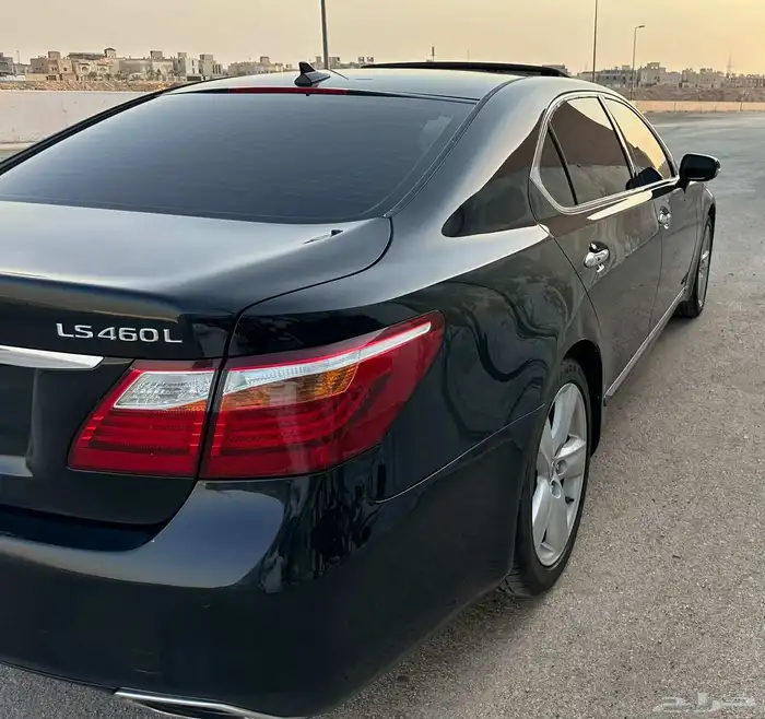 لكزس 2011 LS460 8