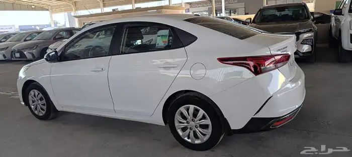 Hyundai xcent standard 2023 2