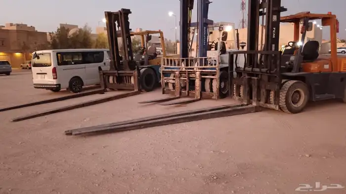 فوركلفت رافعه للايجار الخبر 3