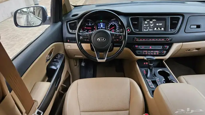 كيا كرنفال موديل 2020 18