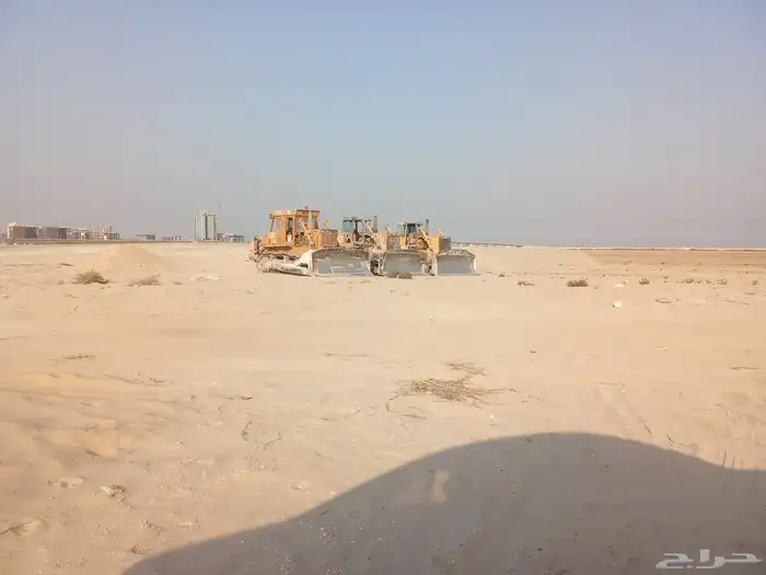 بلدوزرات للإيجار والمقاولات العامه الشرقيه 0