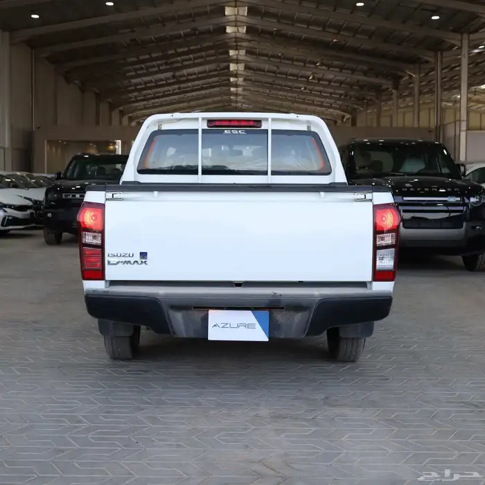 ايسوزو ديماكس غمارتين ستاندر 2025 3