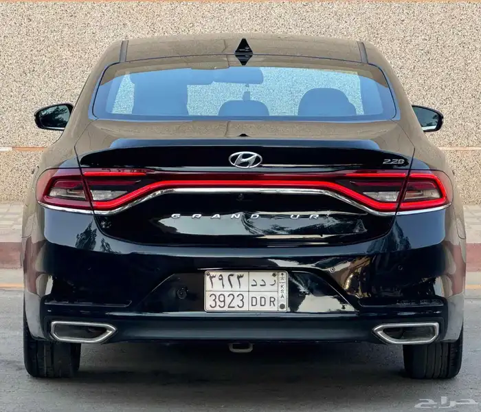 للبيع ازيرا موديل 2019 وكاله ديزل 12