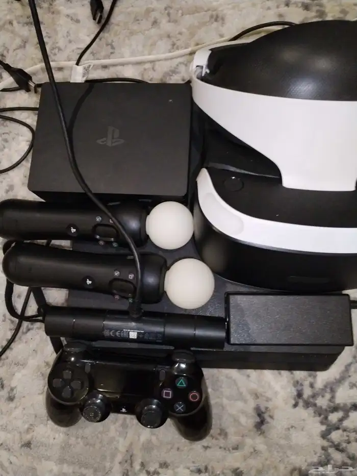 سوني مع VR مع موس وكيبورد موجود جميع الاسلاك 9